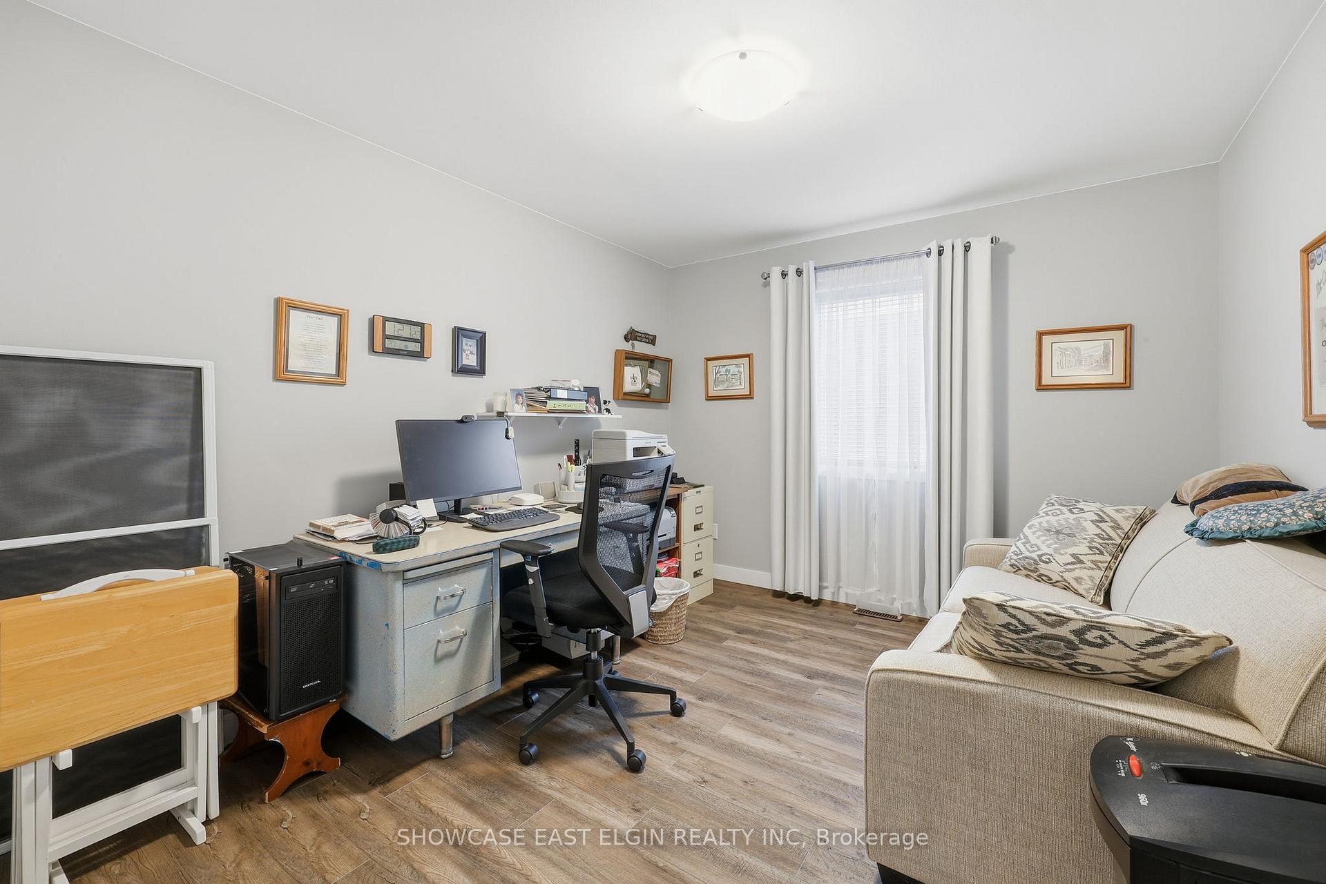 Photo 19 of 271 Sydenham Street E, Aylmer — HOMEH