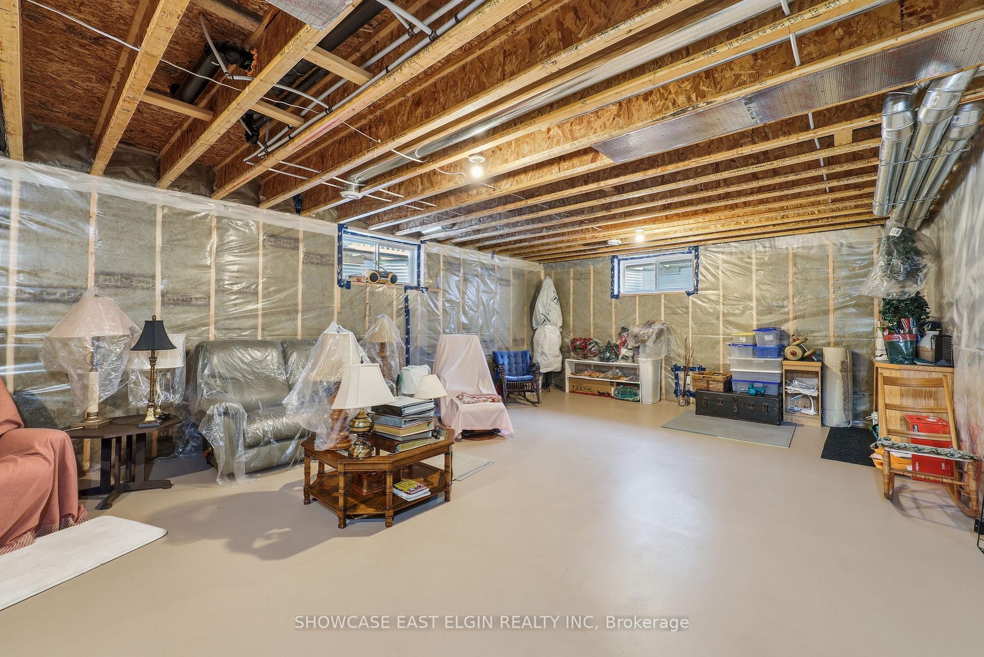 Photo 25 of 271 Sydenham Street E, Aylmer — HOMEH