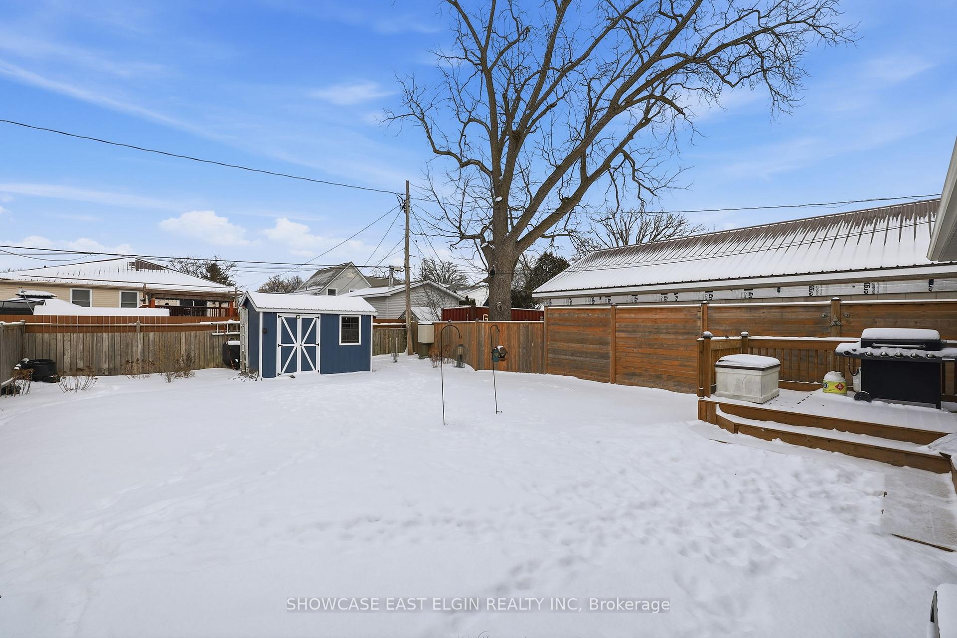 Photo 27 of 271 Sydenham Street E, Aylmer — HOMEH