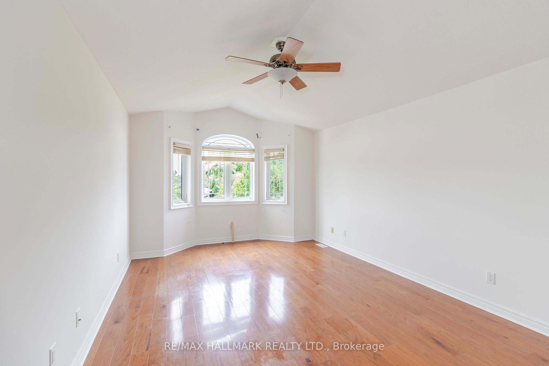 Photo 28 of 138 Colbeck Drive, Welland, Coyle Creek — HOMEH