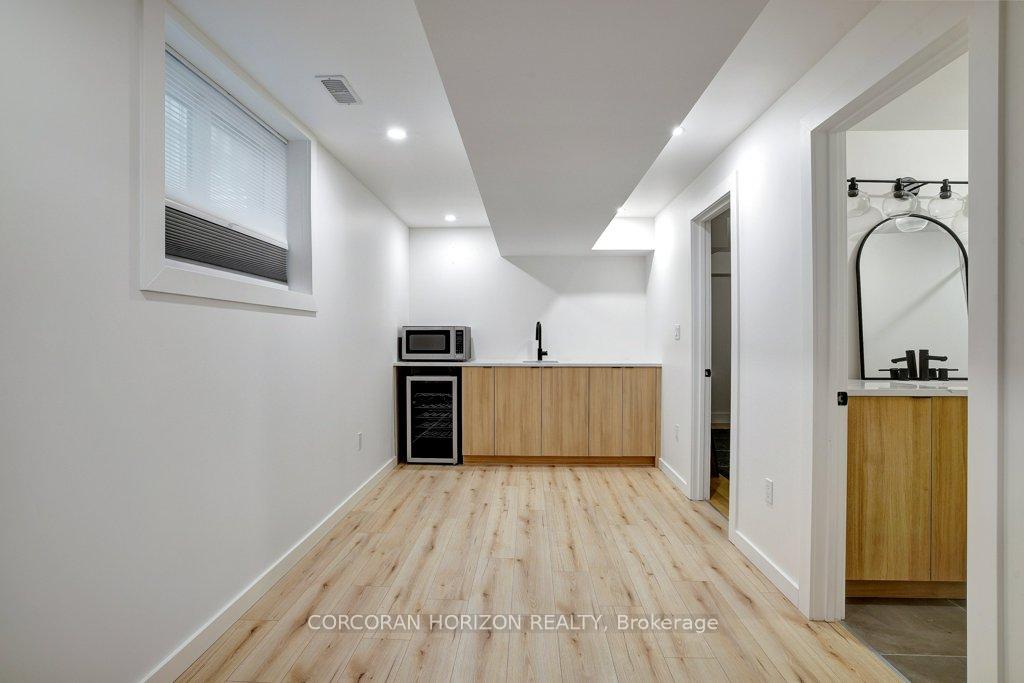 Photo 39 of 95 William Street W, Waterloo, Uptown West — HOMEH