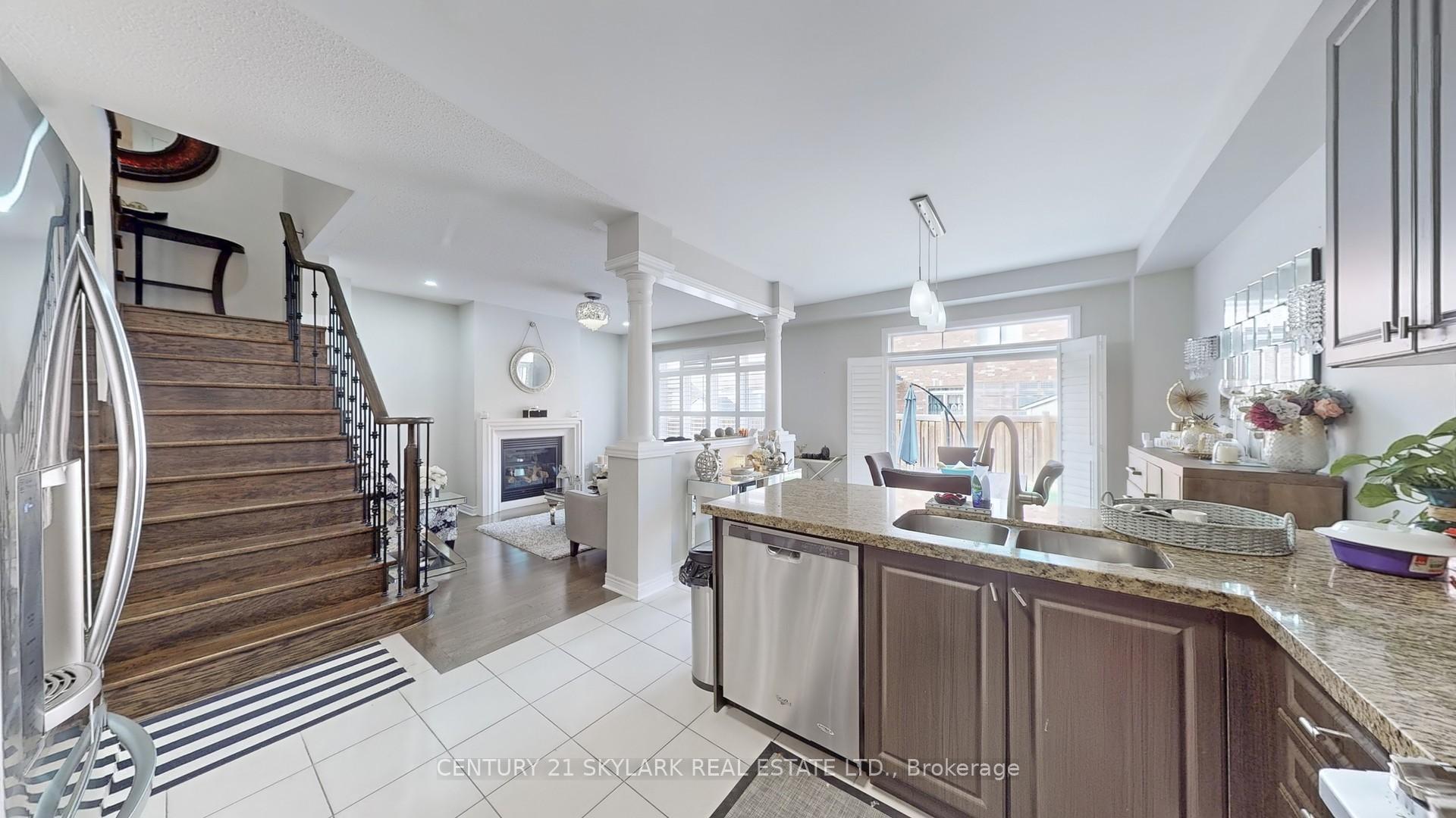 Photo 8 of 88 Zelda Road W, Brampton, Sandringham-Wellington North — HOMEH