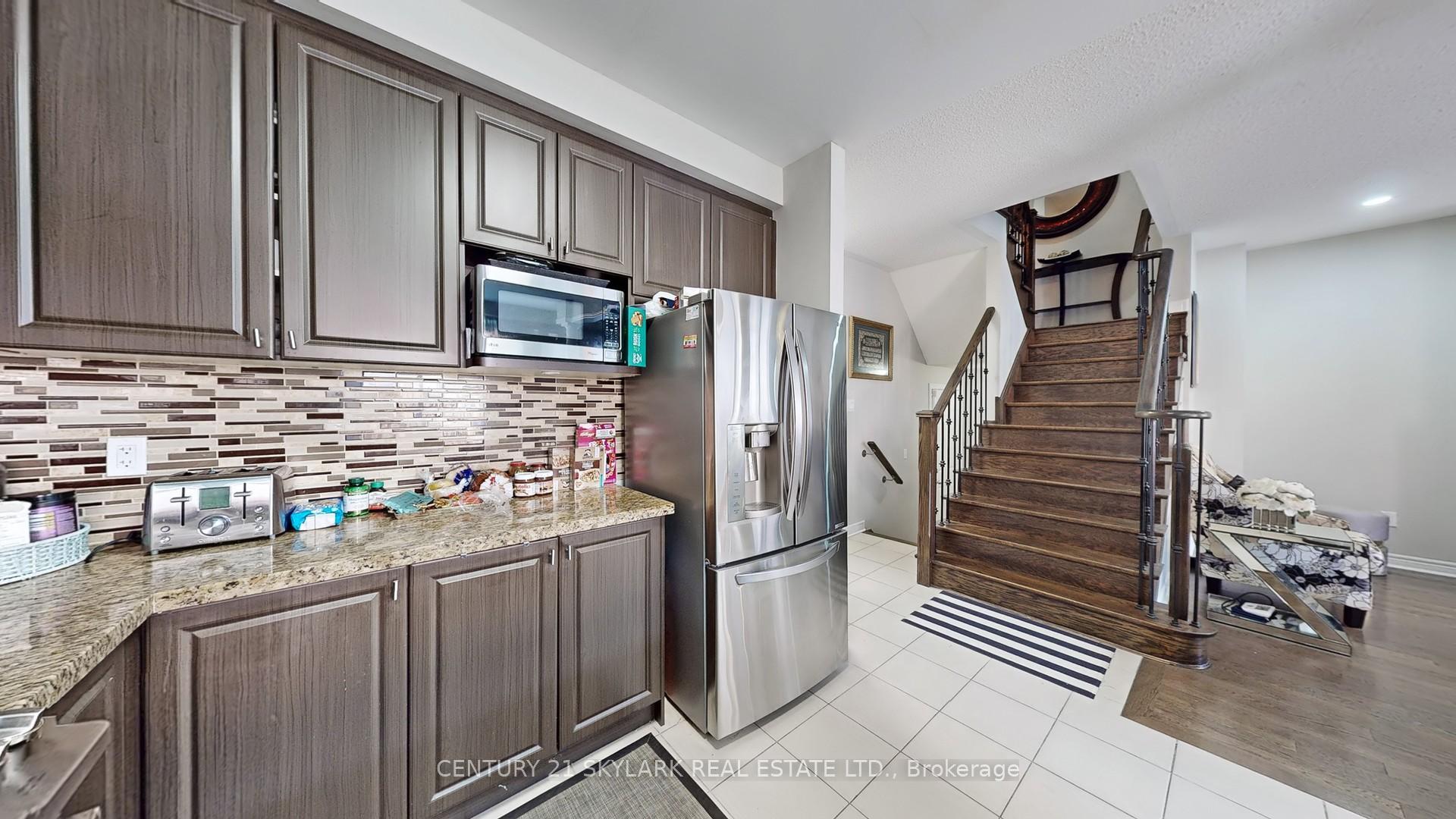 Photo 14 of 88 Zelda Road W, Brampton, Sandringham-Wellington North — HOMEH
