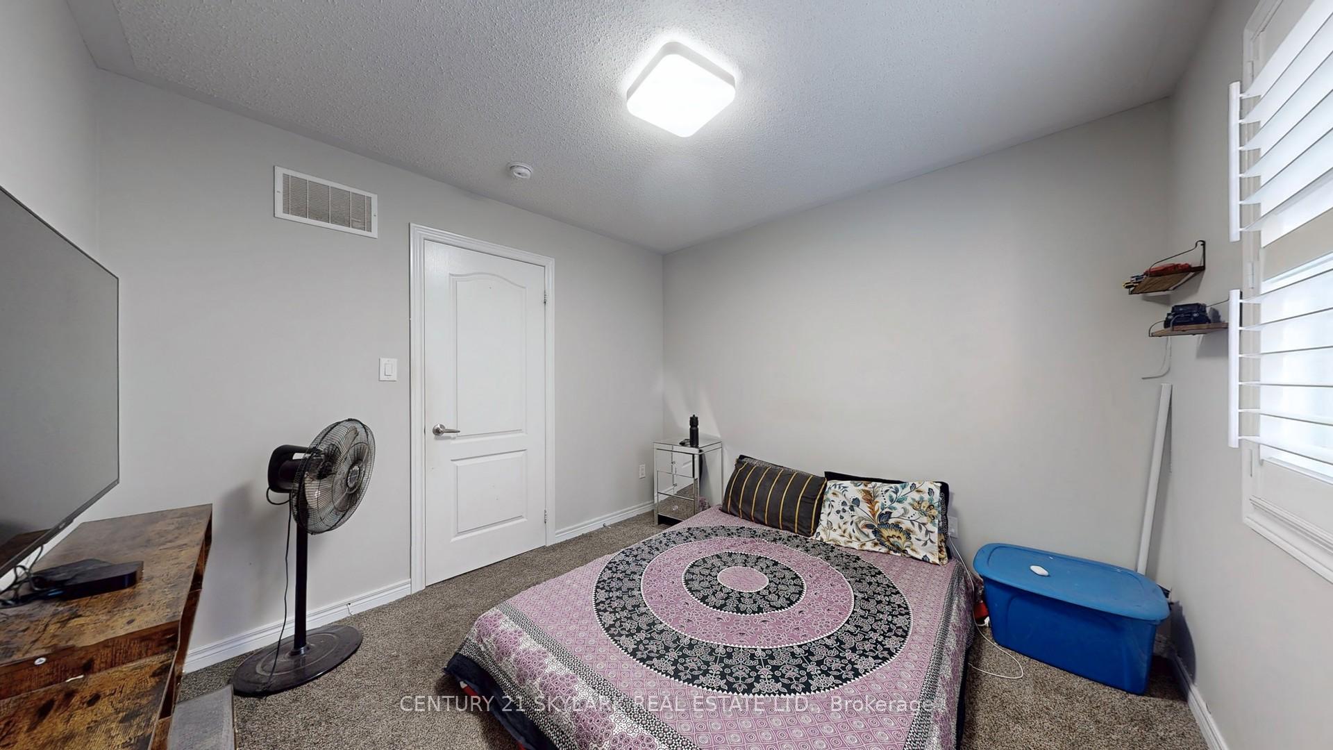 Photo 31 of 88 Zelda Road W, Brampton, Sandringham-Wellington North — HOMEH