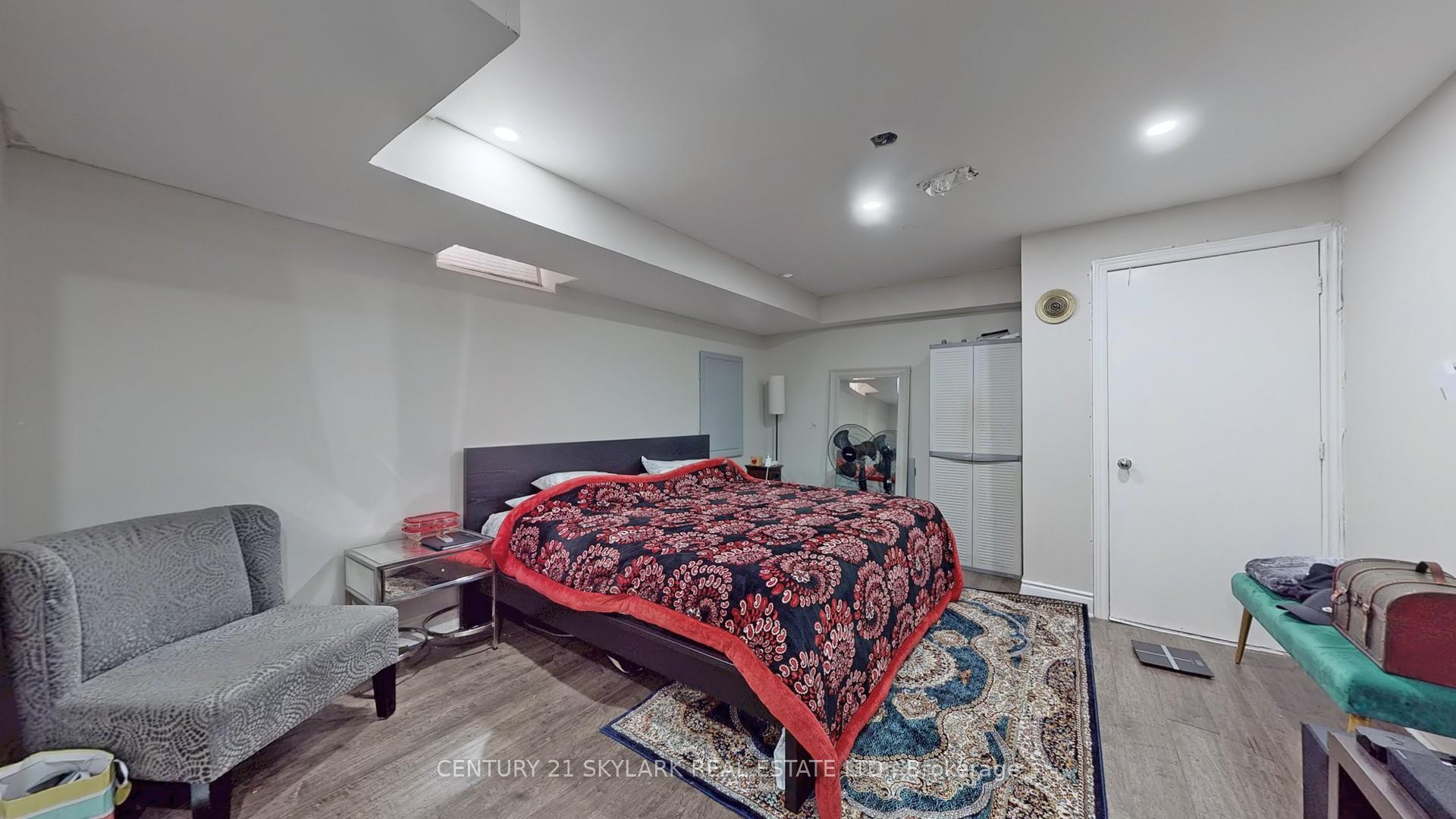 Photo 39 of 88 Zelda Road W, Brampton, Sandringham-Wellington North — HOMEH