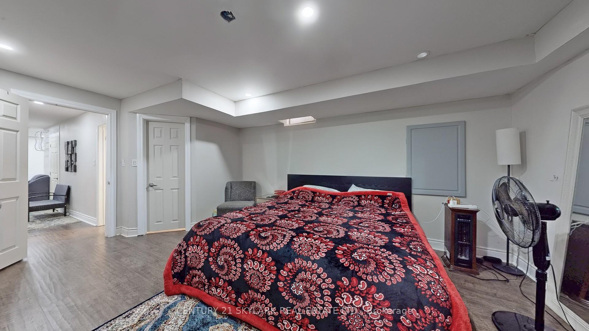 Photo 43 of 88 Zelda Road W, Brampton, Sandringham-Wellington North — HOMEH