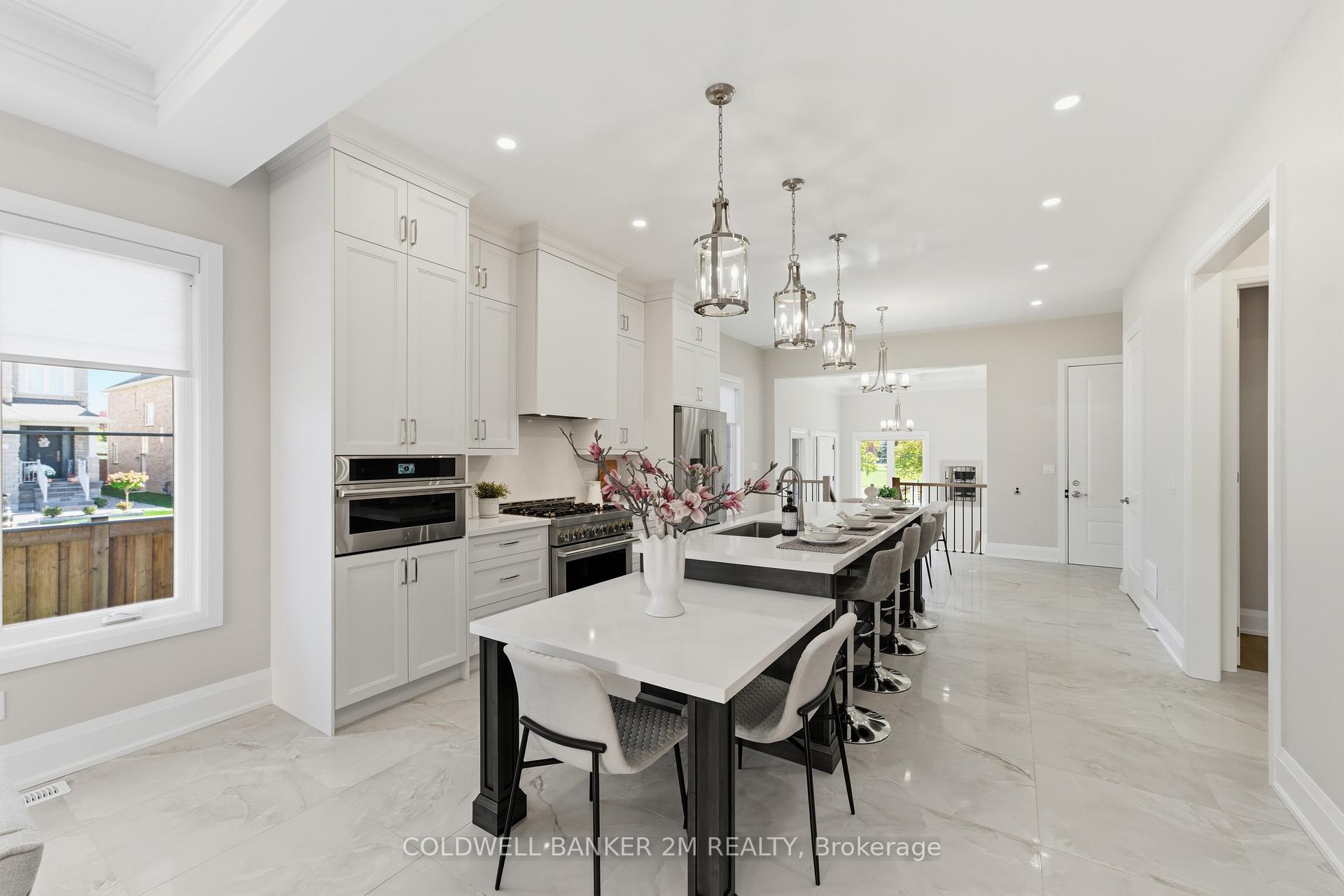 Photo 8 of 10 St. Augustine Drive, Whitby, Brooklin — HOMEH
