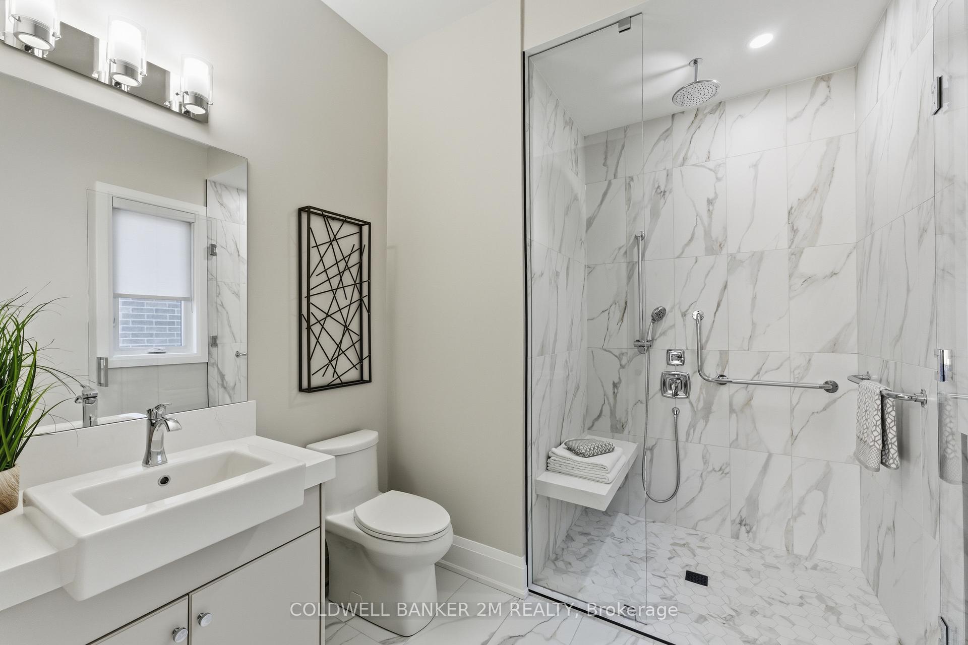 Photo 13 of 10 St. Augustine Drive, Whitby, Brooklin — HOMEH
