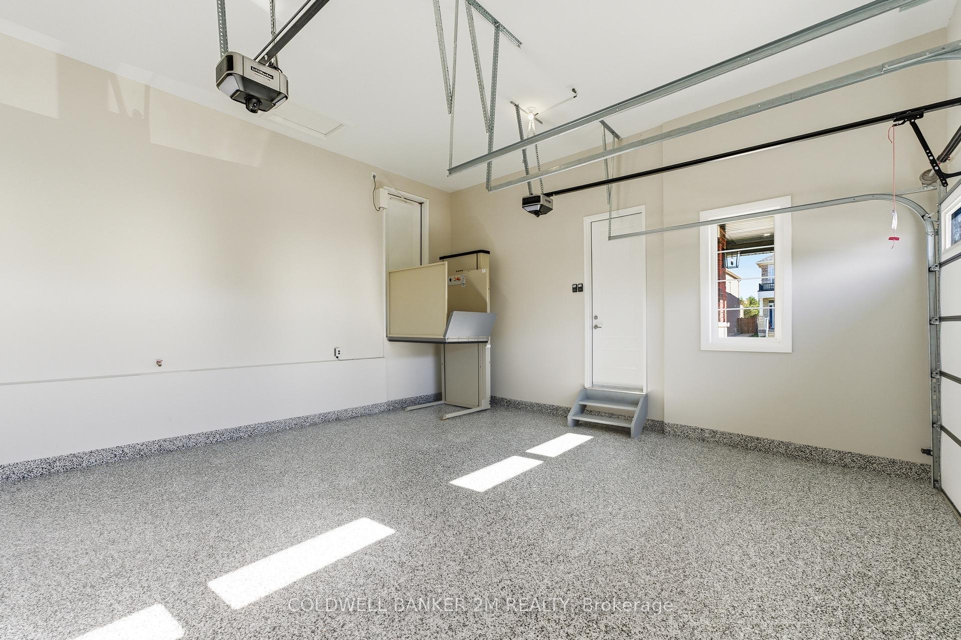 Photo 19 of 10 St. Augustine Drive, Whitby, Brooklin — HOMEH