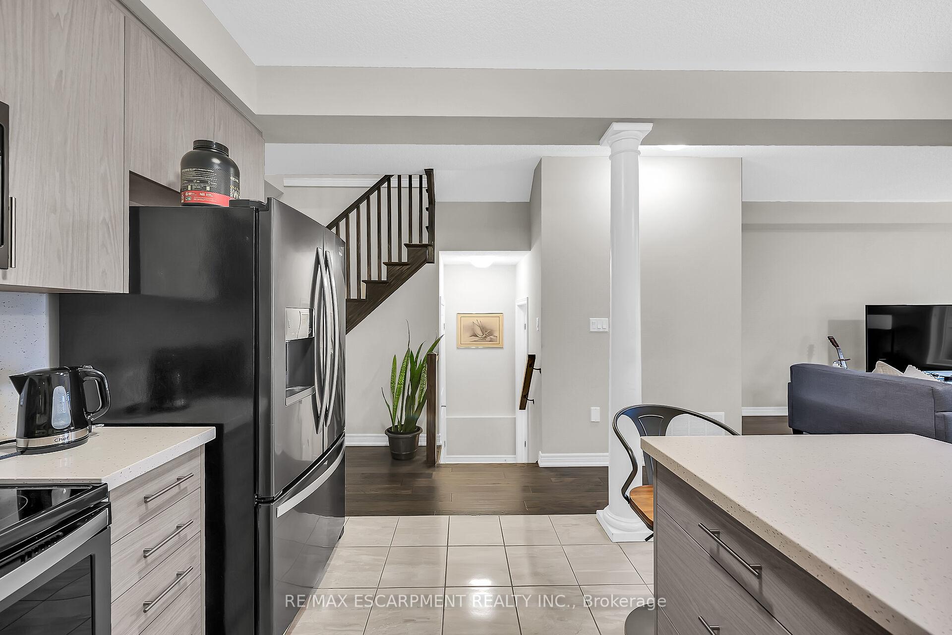 Photo 10 of 55 Rockledge Drive, Hamilton, Hannon — HOMEH