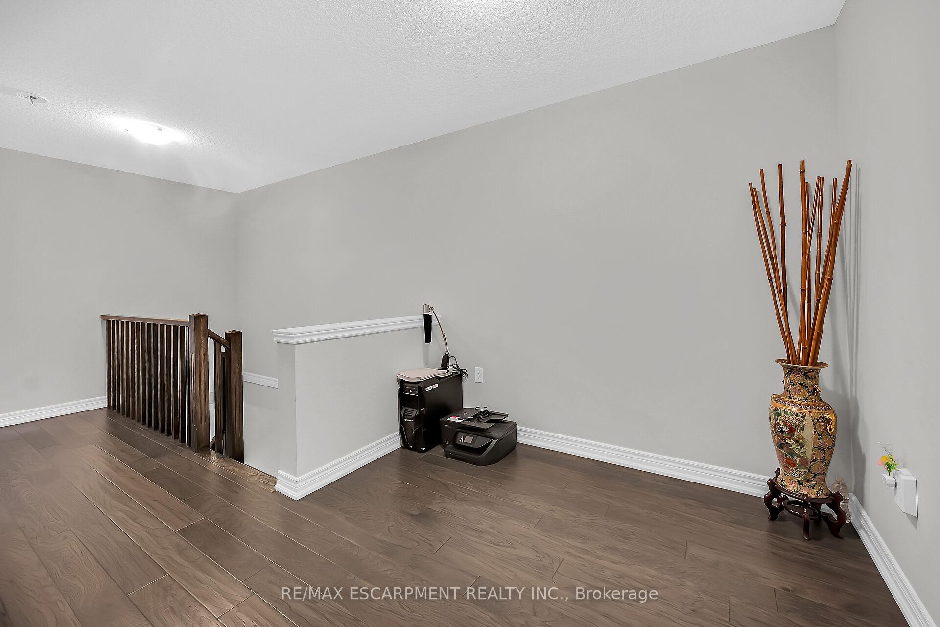 Photo 22 of 55 Rockledge Drive, Hamilton, Hannon — HOMEH