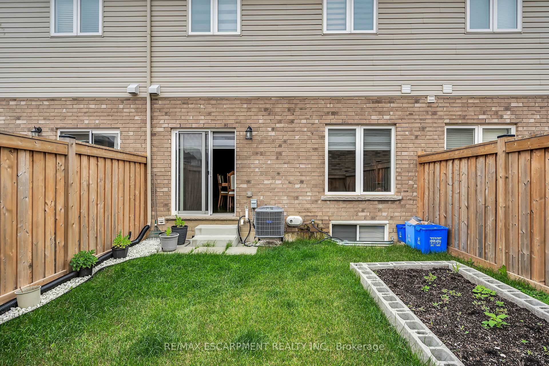Photo 36 of 55 Rockledge Drive, Hamilton, Hannon — HOMEH