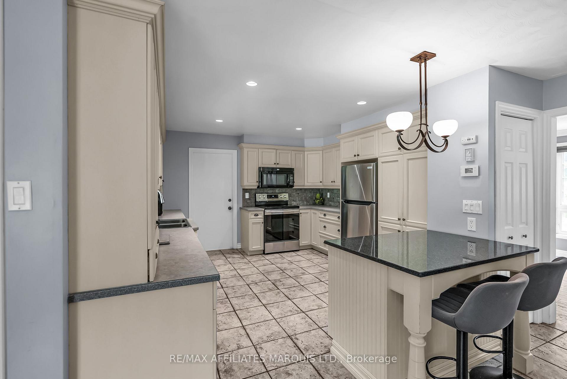 Photo 4 of 18201 County Rd 19, South Glengarry, South Glengarry (Charlottenburgh) Twp — HOMEH