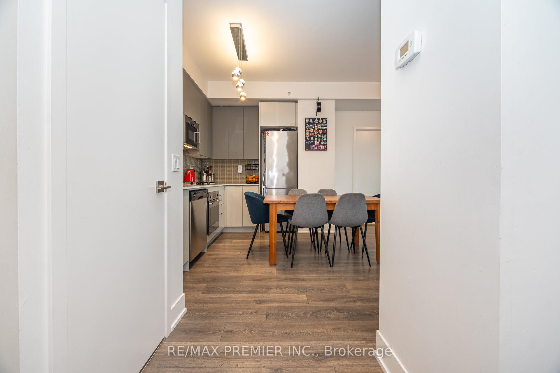 Photo 3 of Unit 2107, 2916 Highway 7 Road, Vaughan, Concord — HOMEH