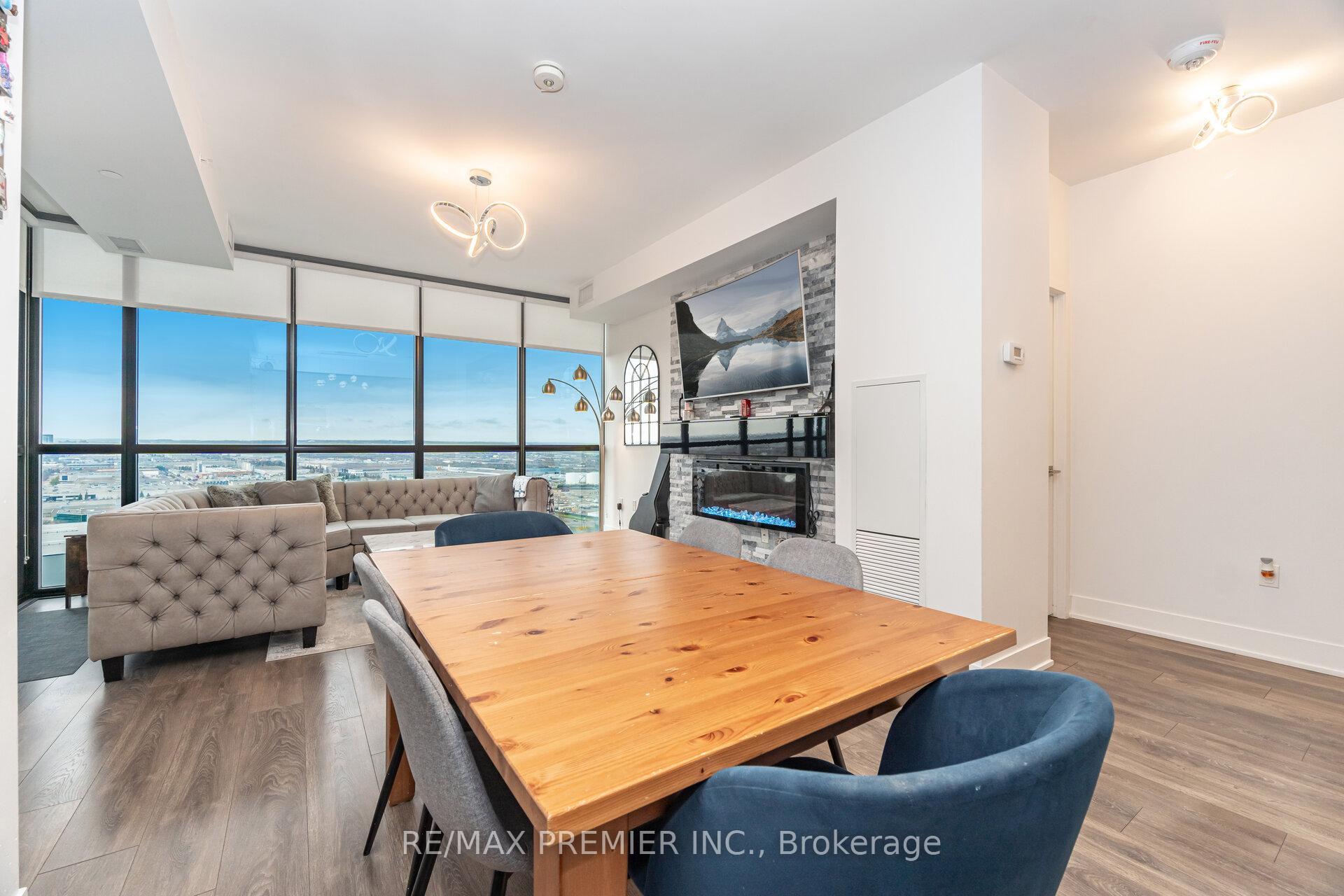 Photo 8 of Unit 2107, 2916 Highway 7 Road, Vaughan, Concord — HOMEH