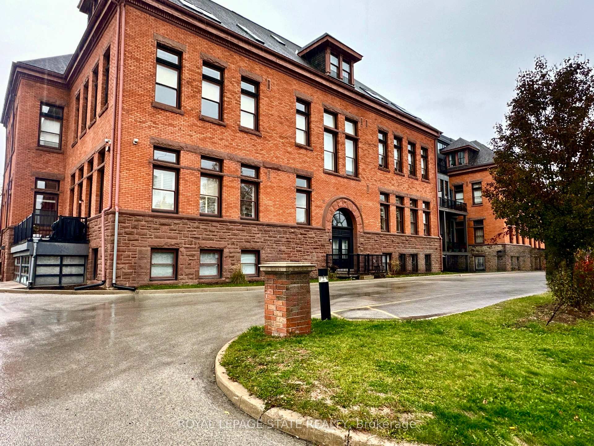 Photo 23 of Unit 310, 200 Stinson Street, Hamilton, Stinson — HOMEH