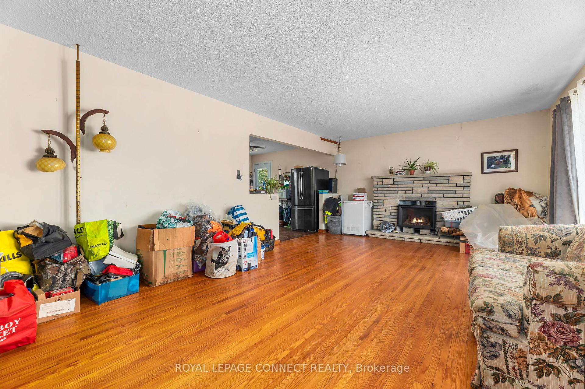 Photo 3 of 174 County Rd 4, Douro-Dummer — HOMEH