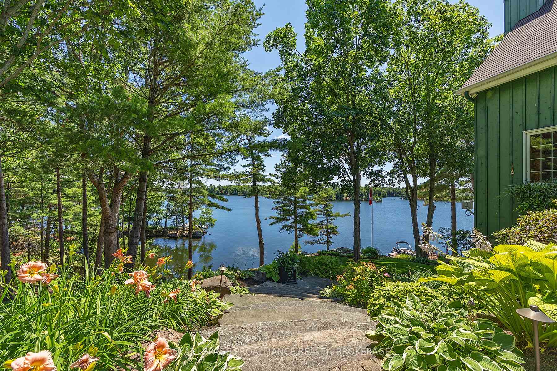Photo 7 of 5165 Valley Lane, Frontenac, Frontenac South — HOMEH