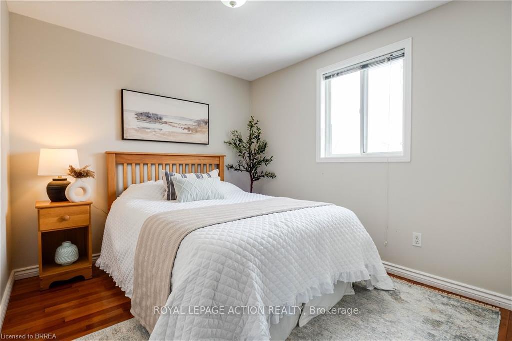 Photo 29 of 564 Grange Road, Guelph, Grange Road — HOMEH