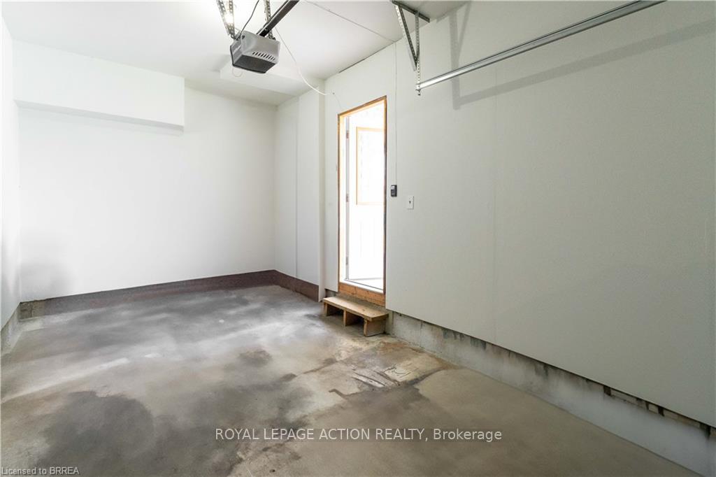 Photo 26 of 564 Grange Road, Guelph, Grange Road — HOMEH