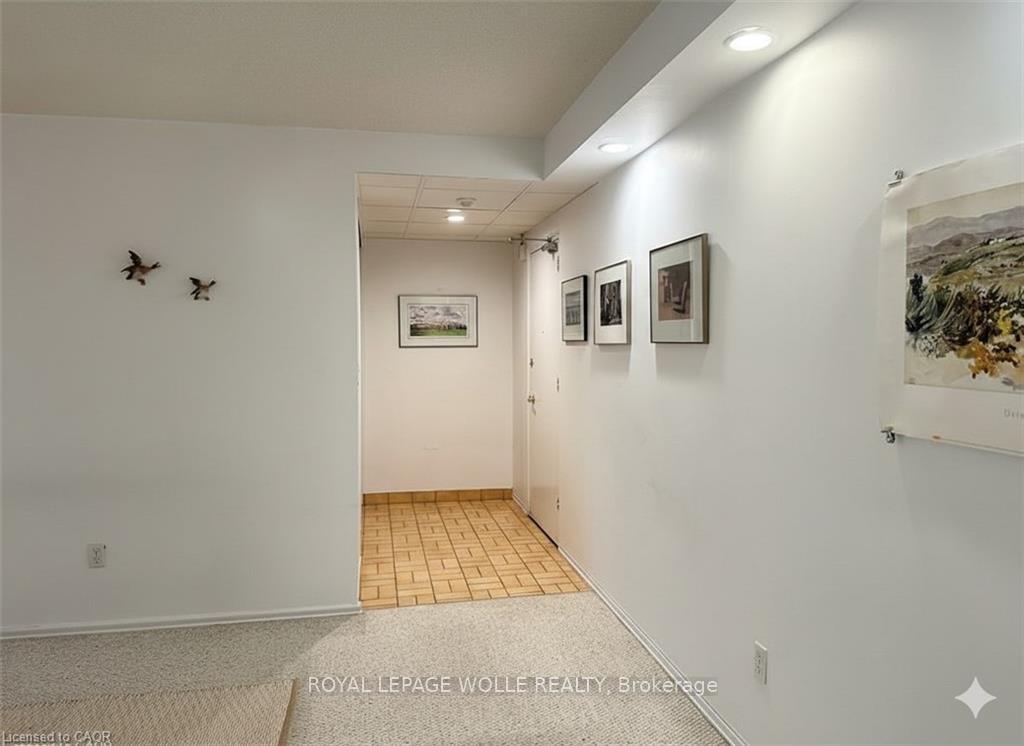Photo 8 of Unit 603, 45 Westmount Road N, Waterloo — HOMEH