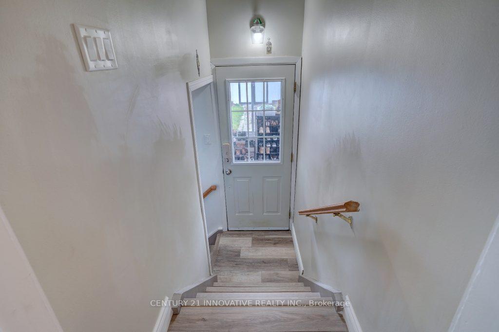 Photo 3 of 1431 Park Road S, Oshawa, Lakeview — HOMEH