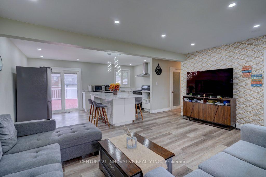 Photo 12 of 1431 Park Road S, Oshawa, Lakeview — HOMEH