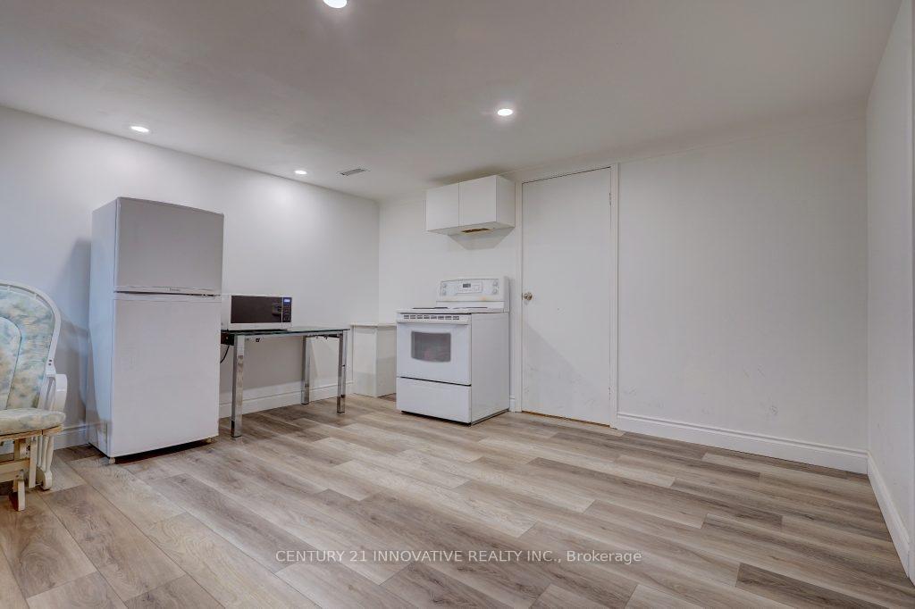 Photo 15 of 1431 Park Road S, Oshawa, Lakeview — HOMEH