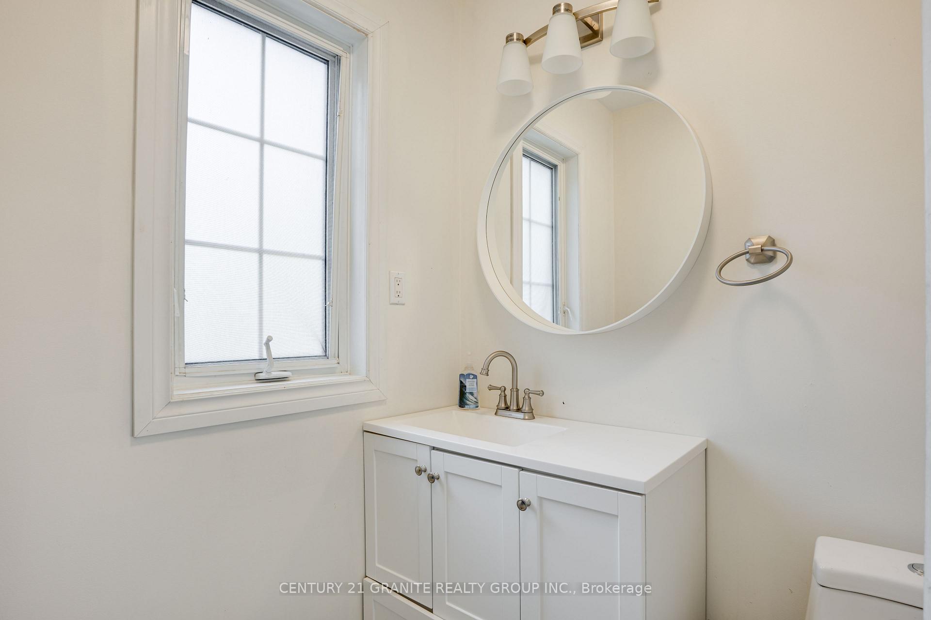 Photo 8 of 1049 Limerick Lake Road, Limerick — HOMEH