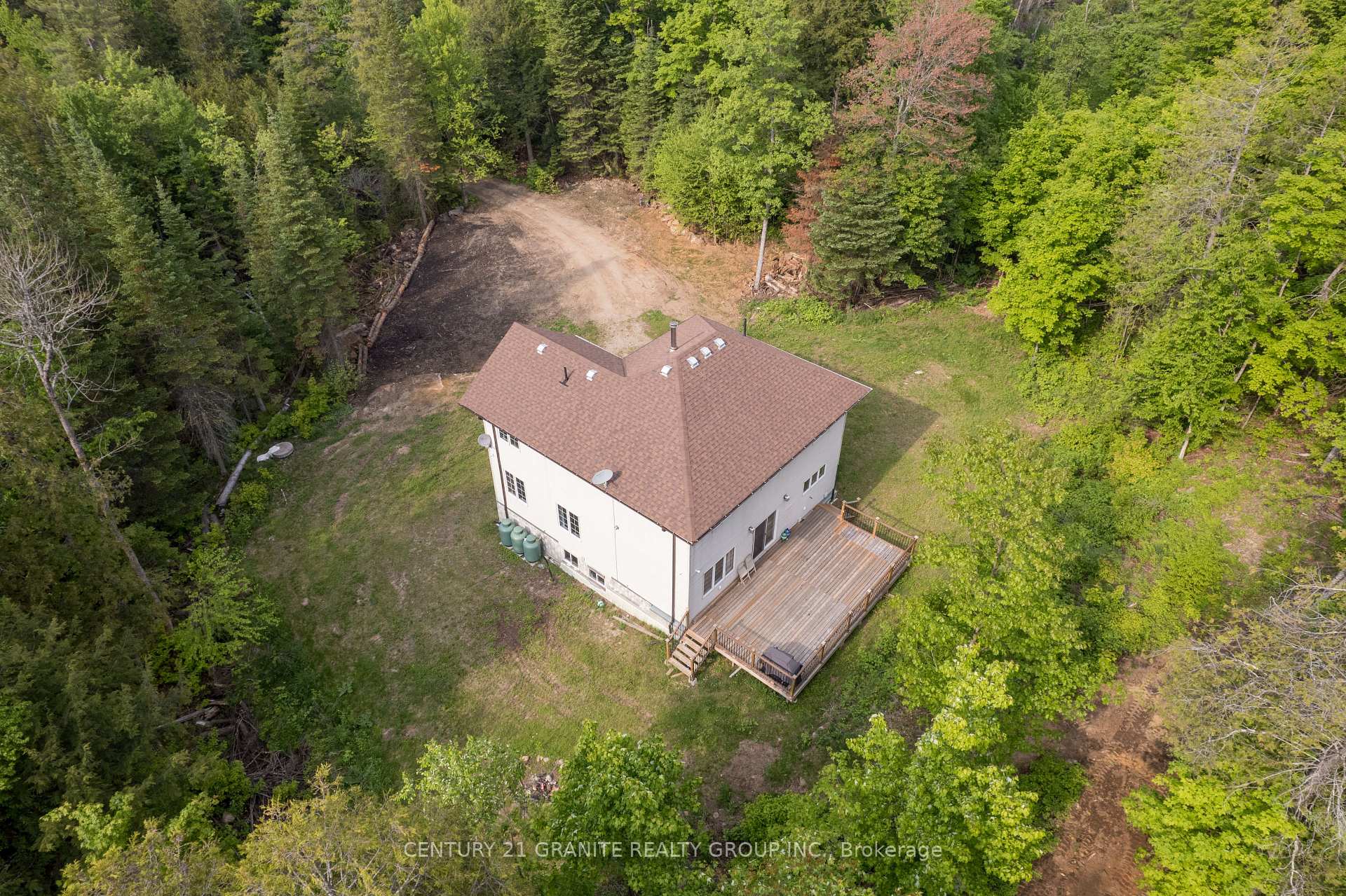 Photo 29 of 1049 Limerick Lake Road, Limerick — HOMEH