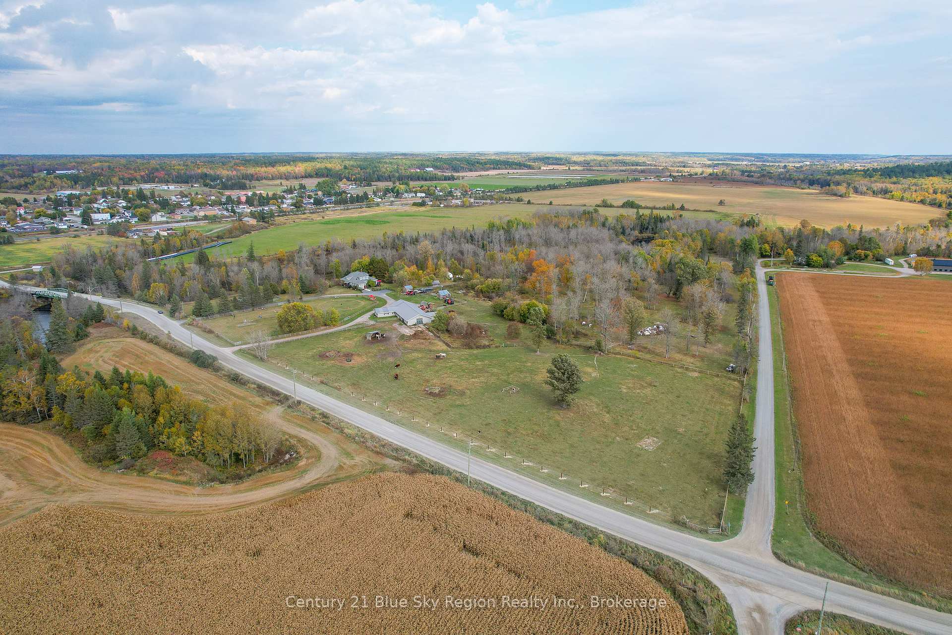 Photo 3 of 89 Nipissing Road, Markstay-Warren — HOMEH