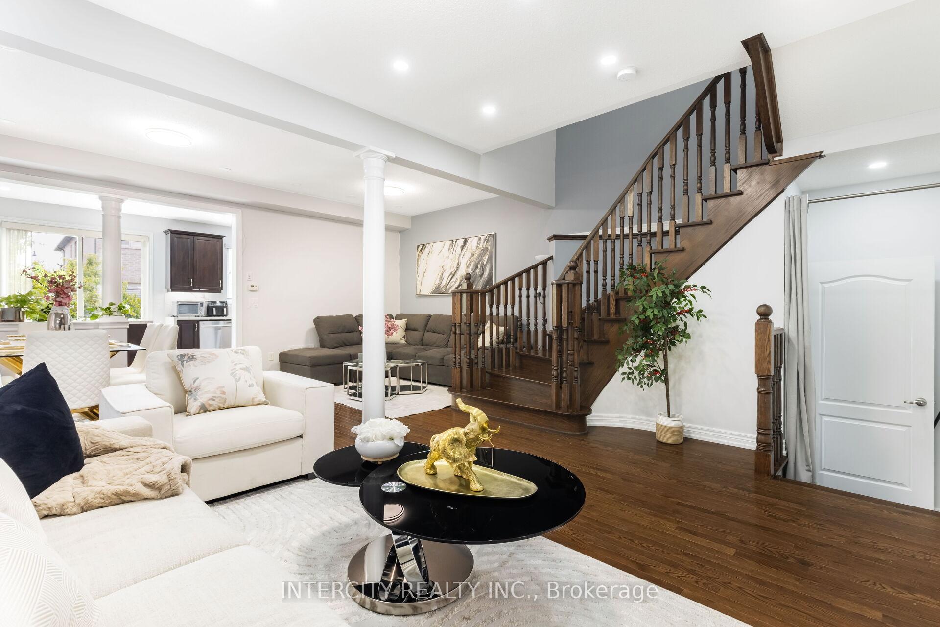Photo 36 of 20 Vanderpool Crescent, Brampton, Bram East — HOMEH