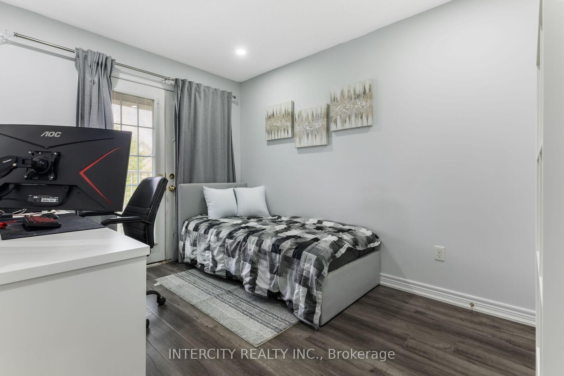 Photo 30 of 20 Vanderpool Crescent, Brampton, Bram East — HOMEH