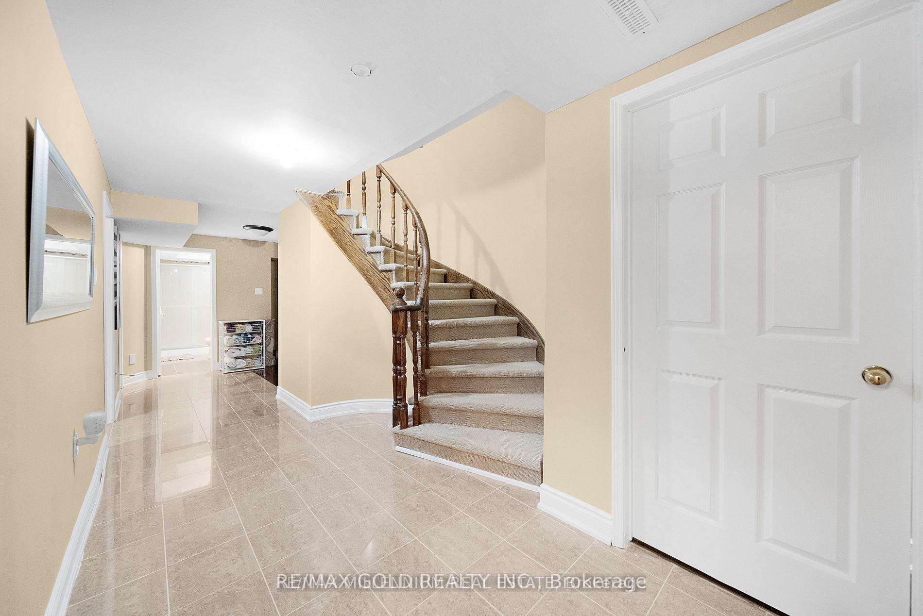 Photo 16 of 22 Blackwell Place, Brampton, Fletcher's Creek South — HOMEH