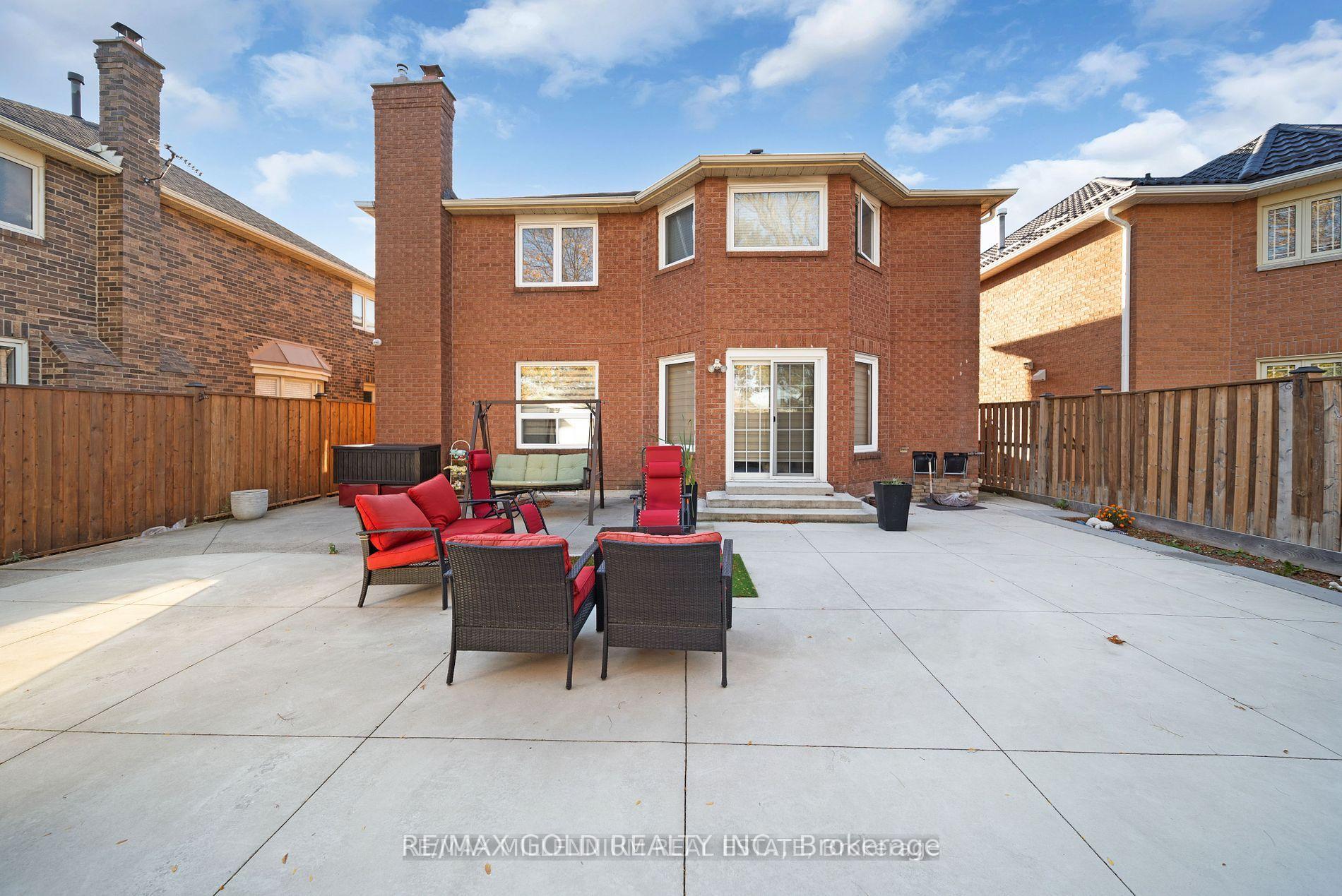 Photo 21 of 22 Blackwell Place, Brampton, Fletcher's Creek South — HOMEH