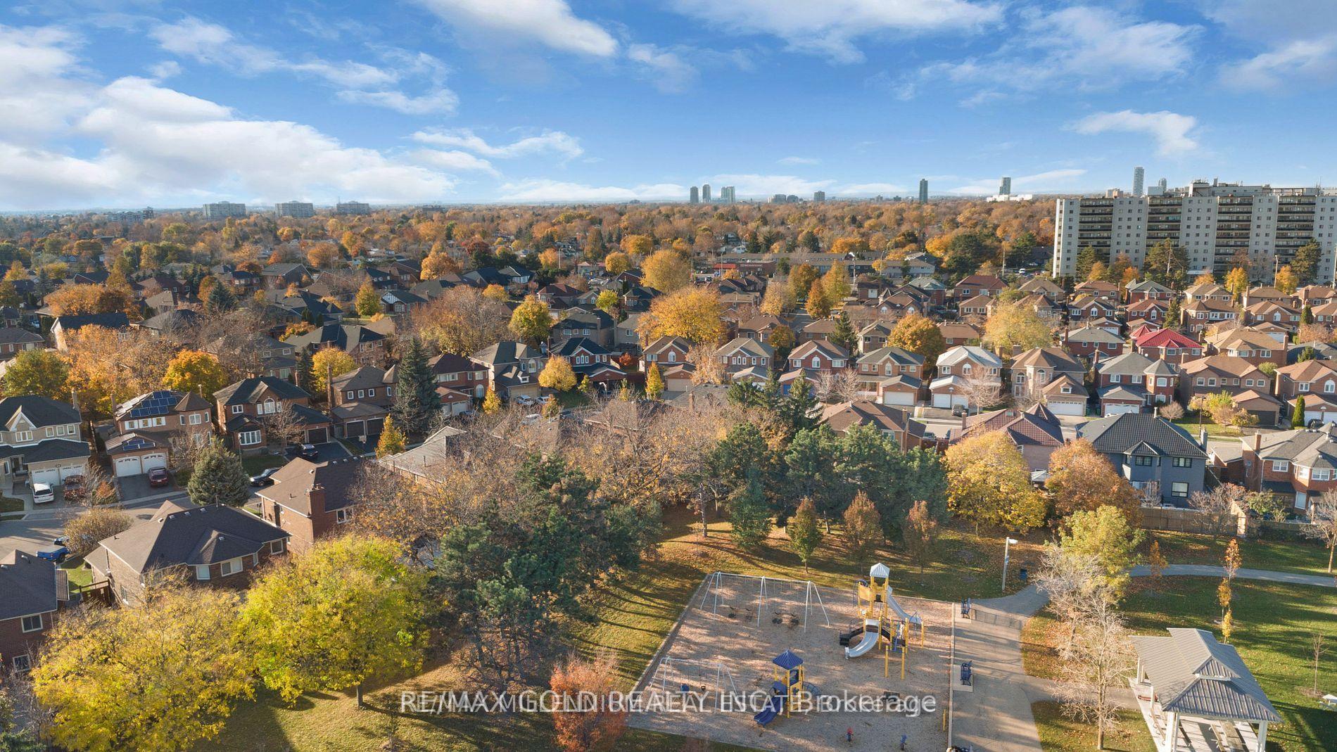 Photo 20 of 22 Blackwell Place, Brampton, Fletcher's Creek South — HOMEH