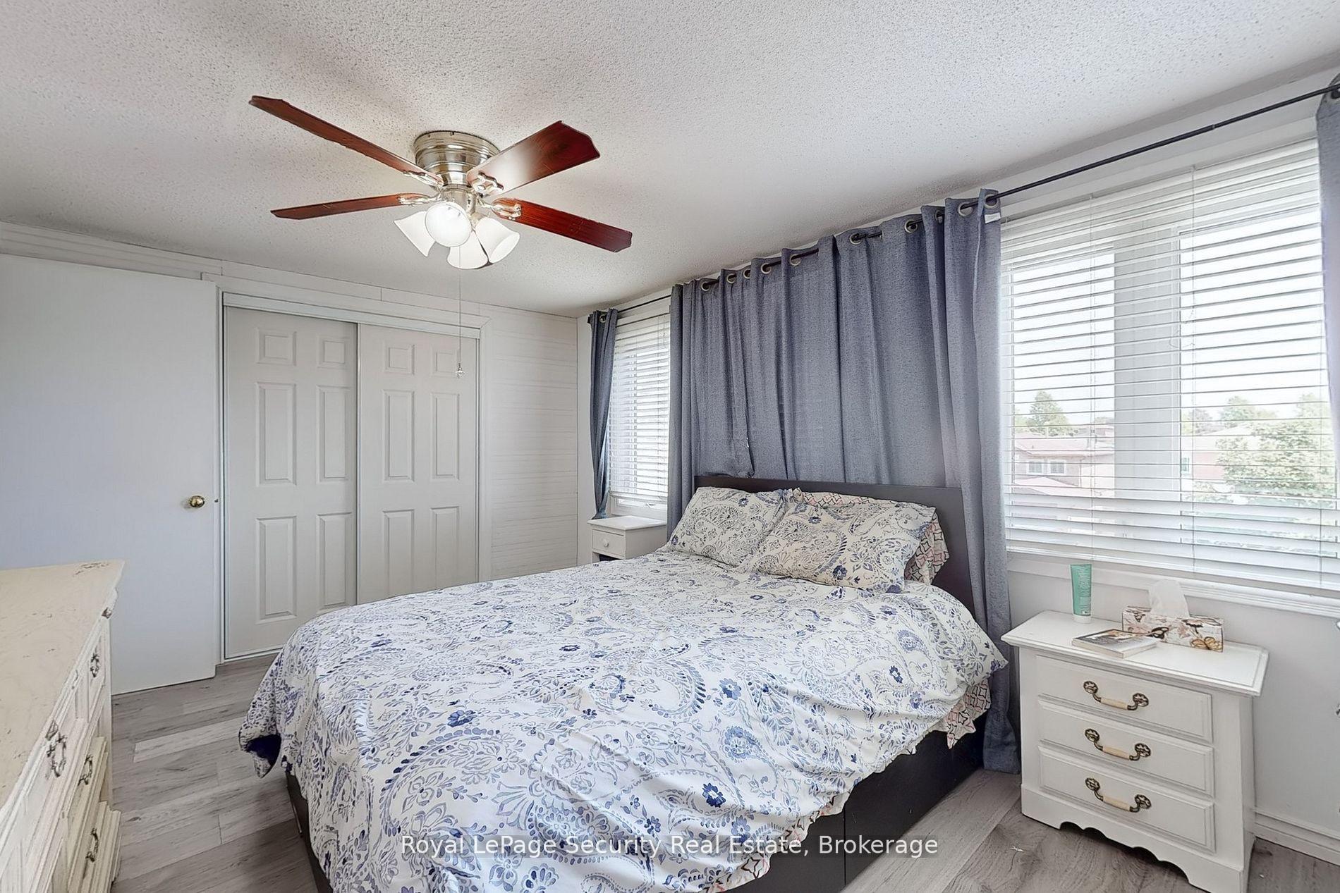 Photo 18 of 42 Gardiner Drive, Ajax, Central — HOMEH