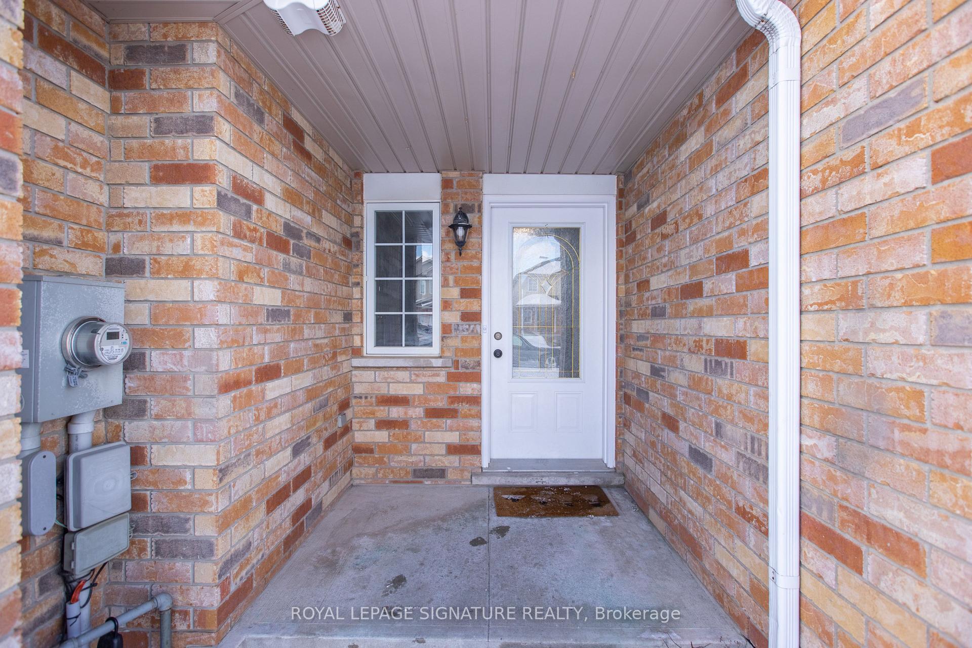 Photo 3 of 32 Hasler Crescent, Guelph, Pineridge/Westminster Woods — HOMEH