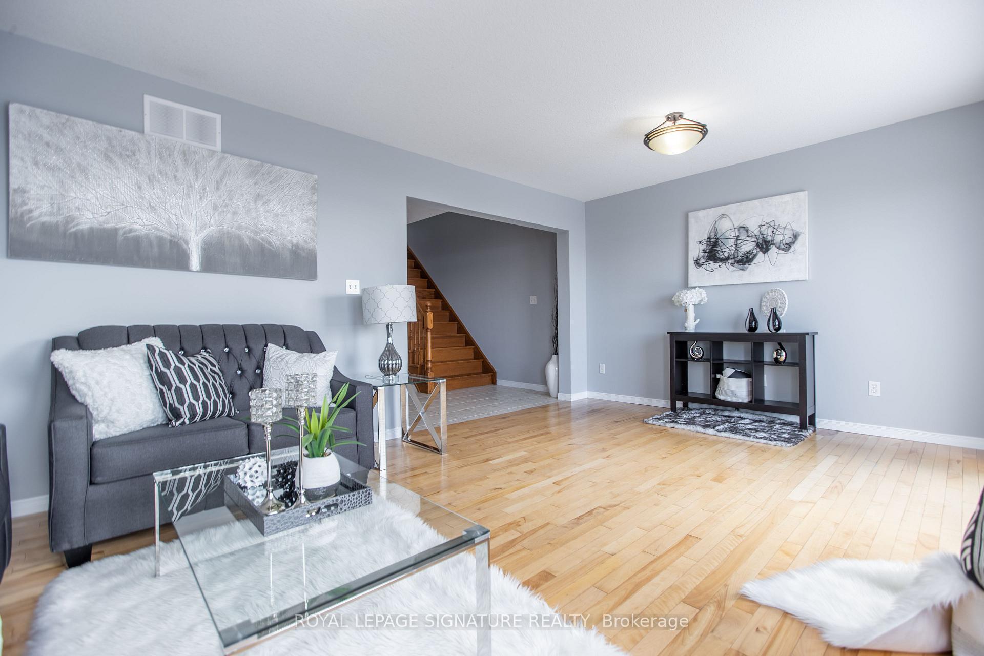 Photo 17 of 32 Hasler Crescent, Guelph, Pineridge/Westminster Woods — HOMEH