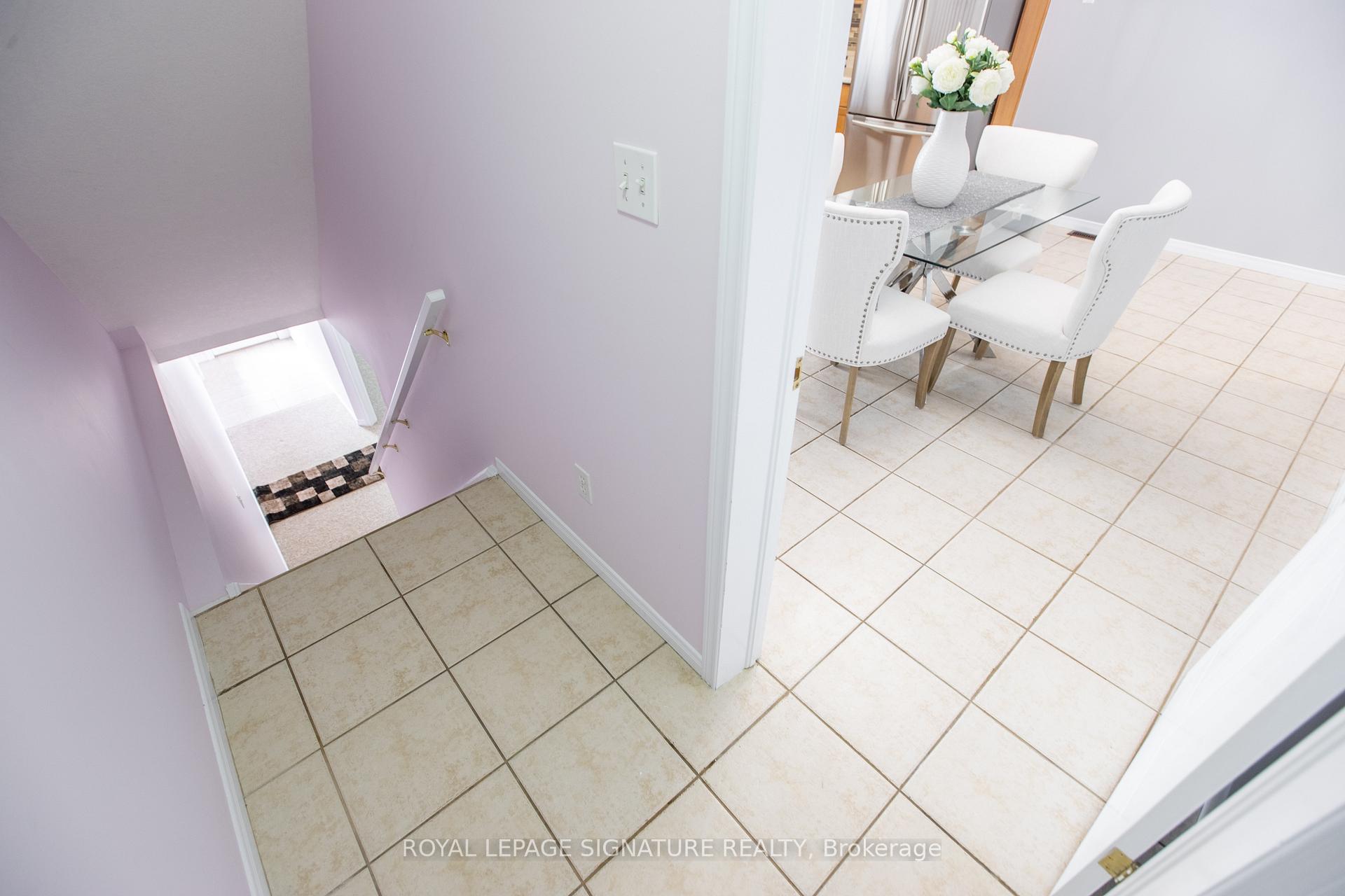 Photo 34 of 32 Hasler Crescent, Guelph, Pineridge/Westminster Woods — HOMEH
