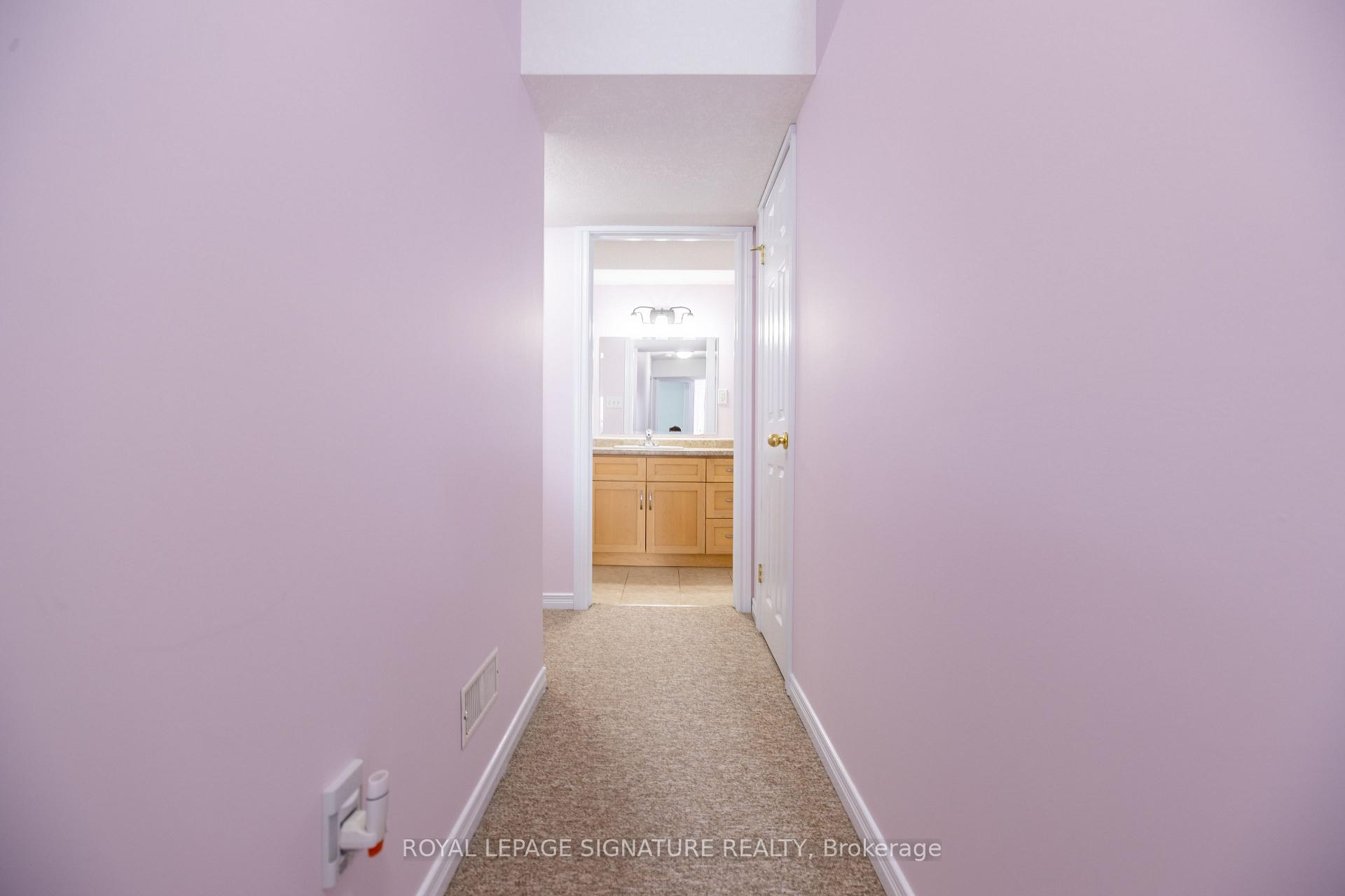 Photo 40 of 32 Hasler Crescent, Guelph, Pineridge/Westminster Woods — HOMEH