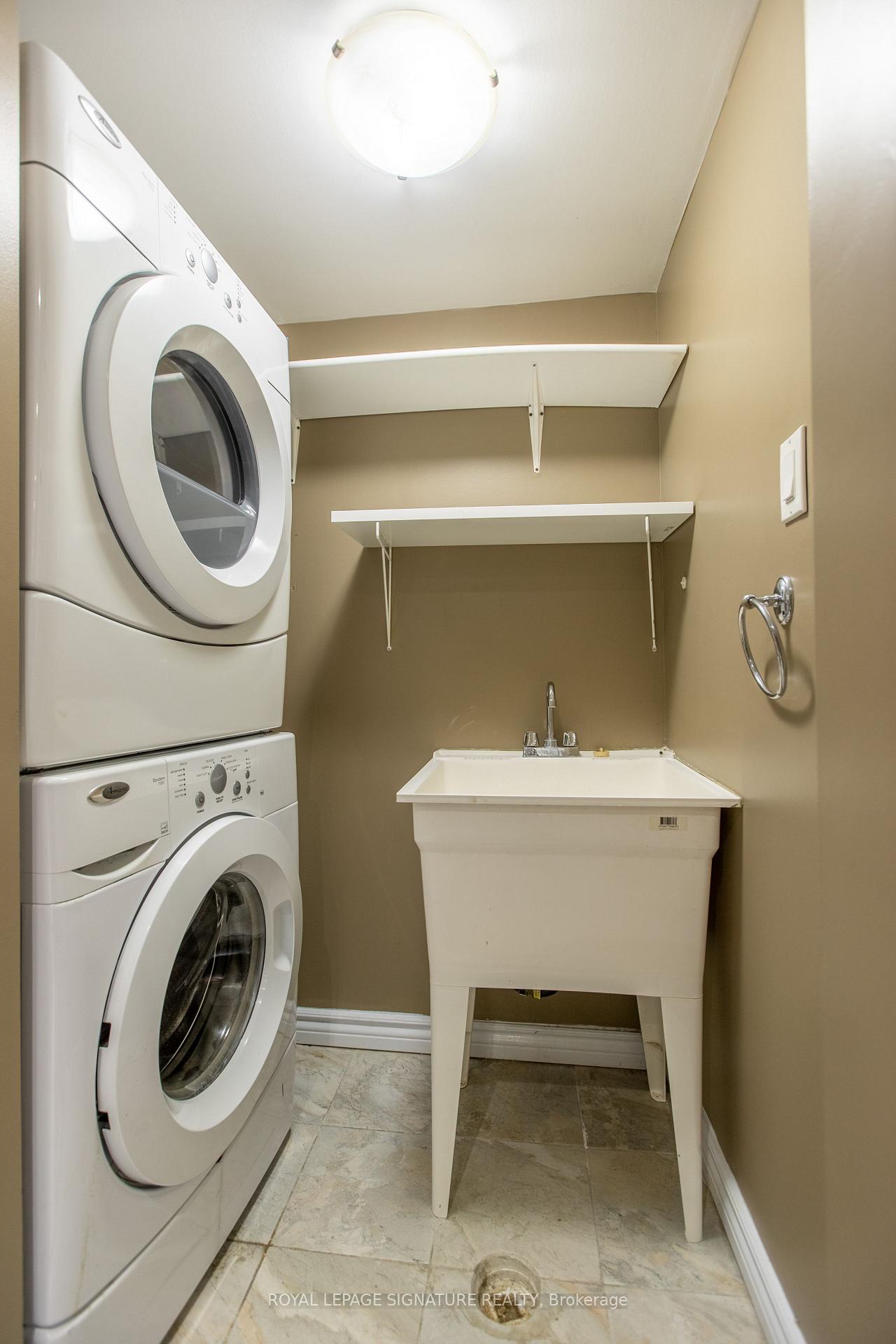Photo 45 of 32 Hasler Crescent, Guelph, Pineridge/Westminster Woods — HOMEH