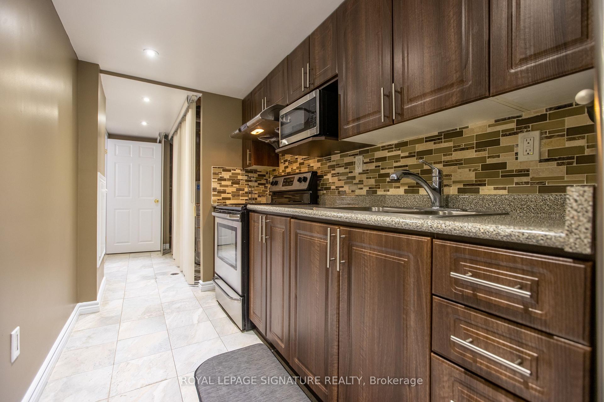 Photo 46 of 32 Hasler Crescent, Guelph, Pineridge/Westminster Woods — HOMEH