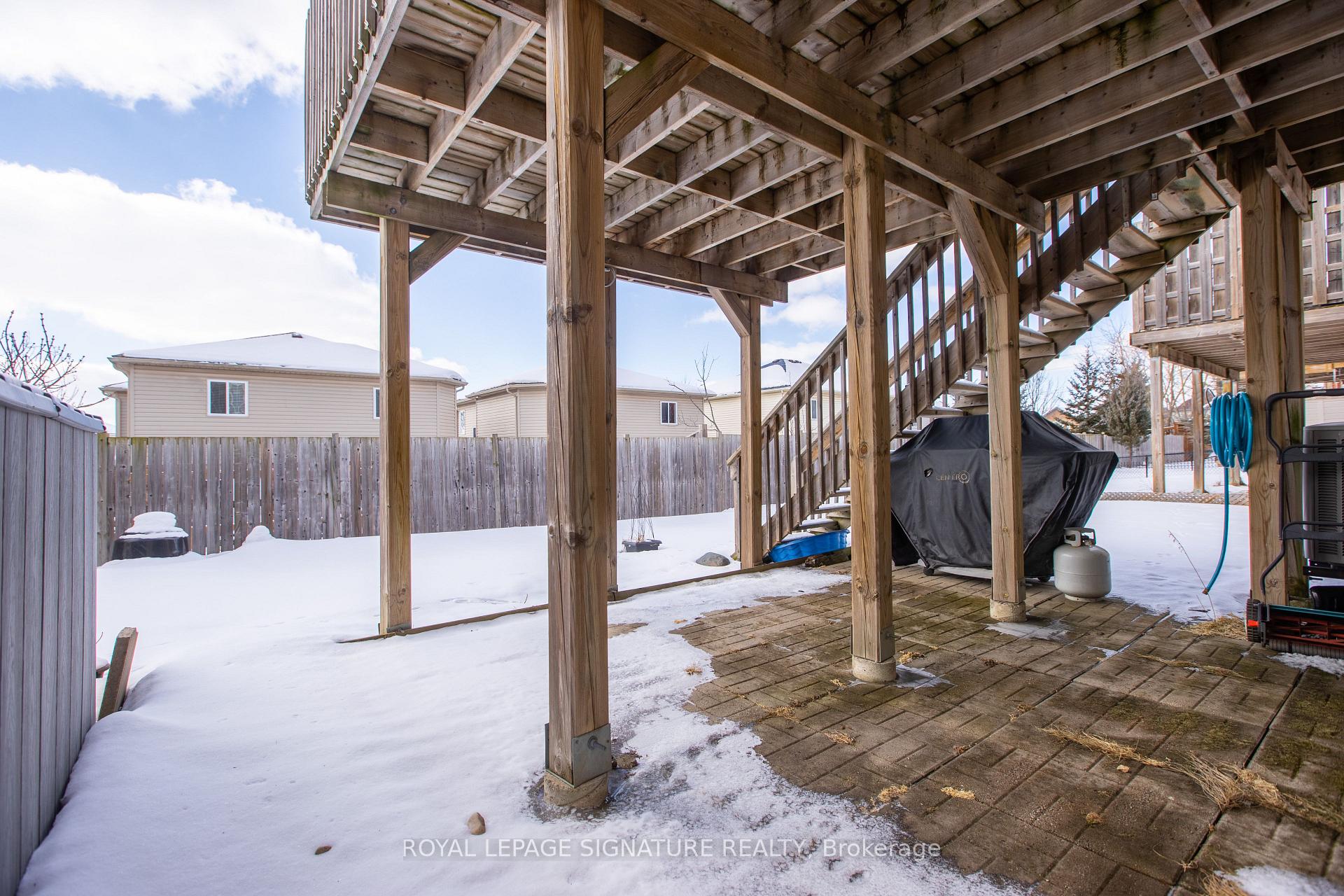 Photo 48 of 32 Hasler Crescent, Guelph, Pineridge/Westminster Woods — HOMEH