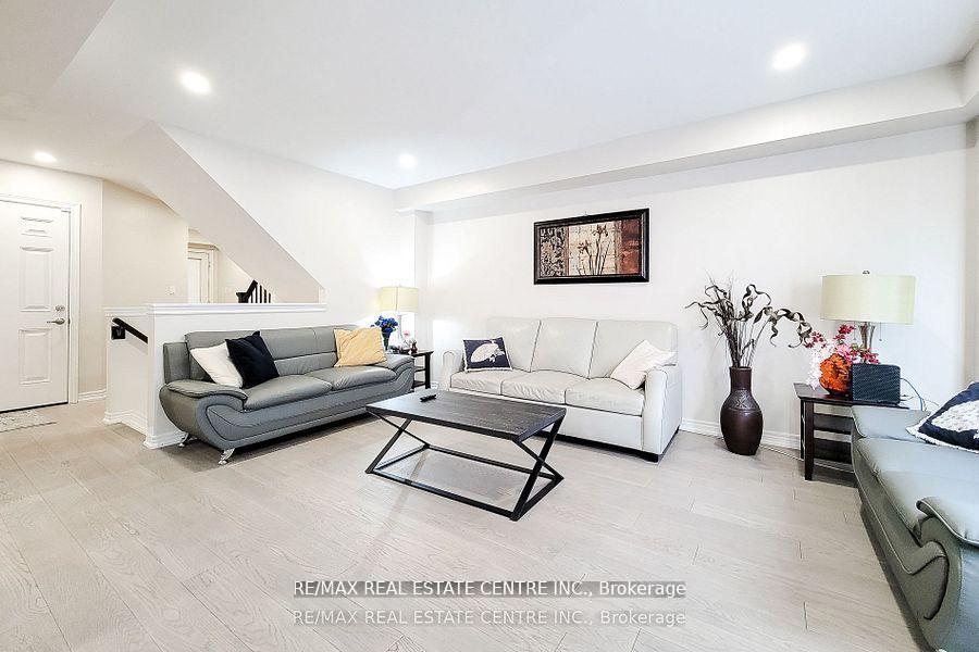 Photo 2 of 7757 Shaw Street, Niagara Falls, Oldfield — HOMEH