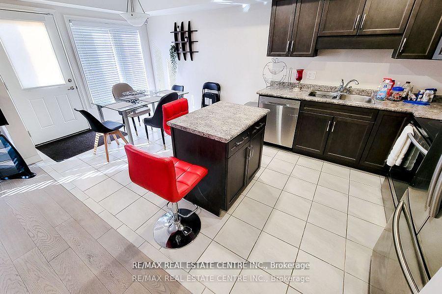 Photo 9 of 7757 Shaw Street, Niagara Falls, Oldfield — HOMEH