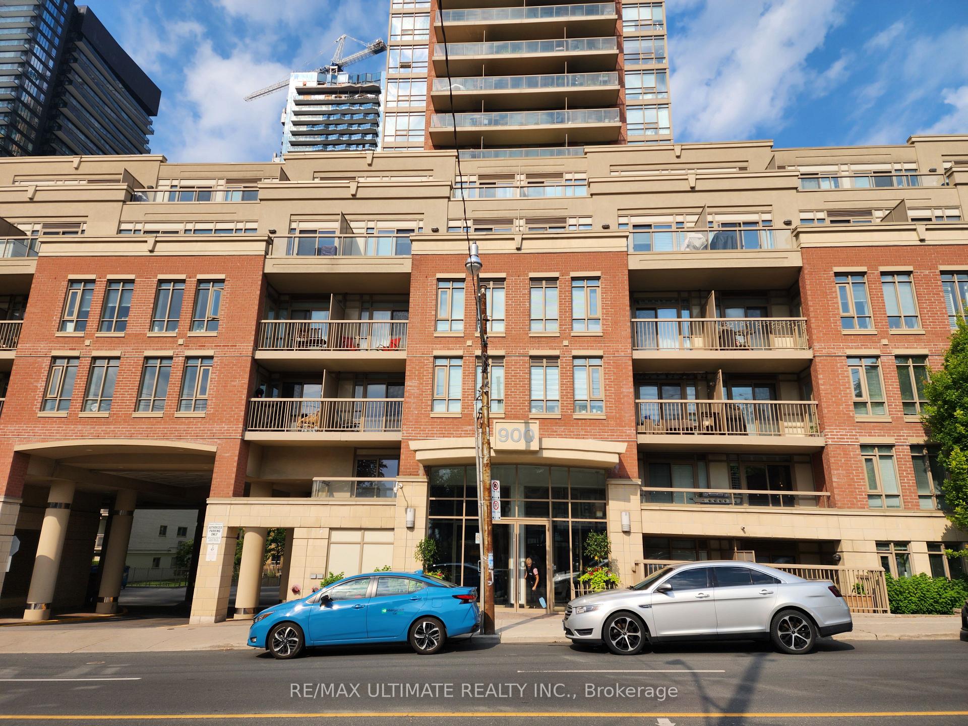 Photo 1 of Unit 701, 900 Mount Pleasant Road, Toronto, Mount Pleasant West — HOMEH