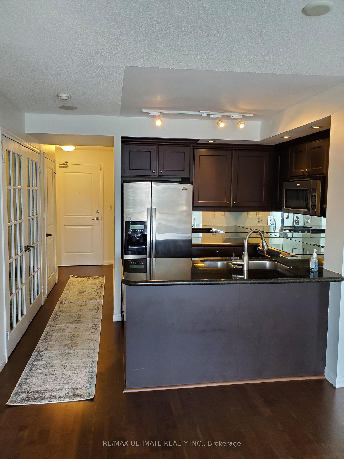 Photo 20 of Unit 701, 900 Mount Pleasant Road, Toronto, Mount Pleasant West — HOMEH
