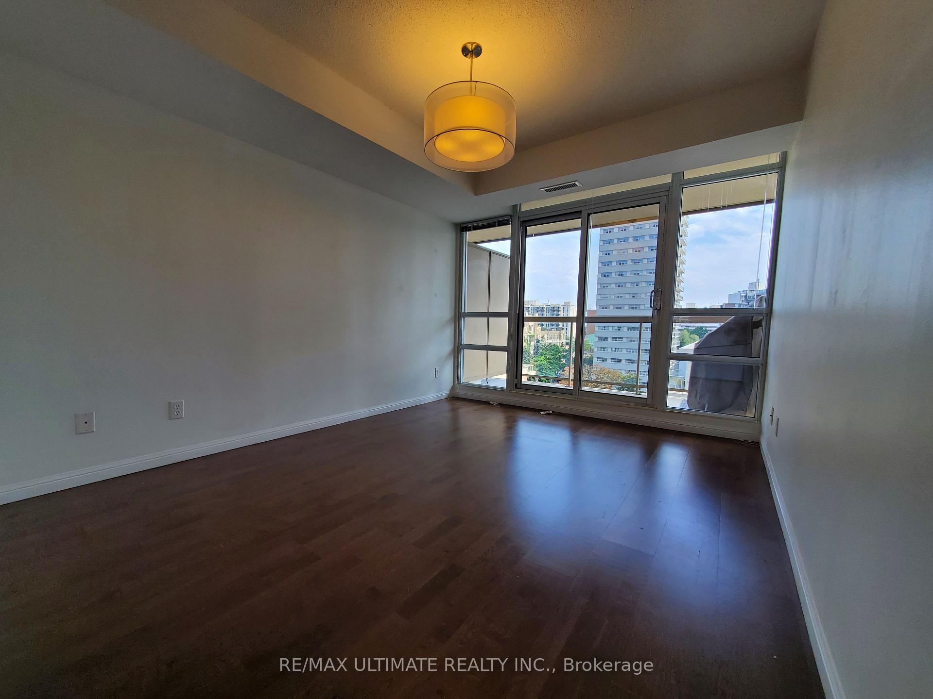 Photo 8 of Unit 701, 900 Mount Pleasant Road, Toronto, Mount Pleasant West — HOMEH