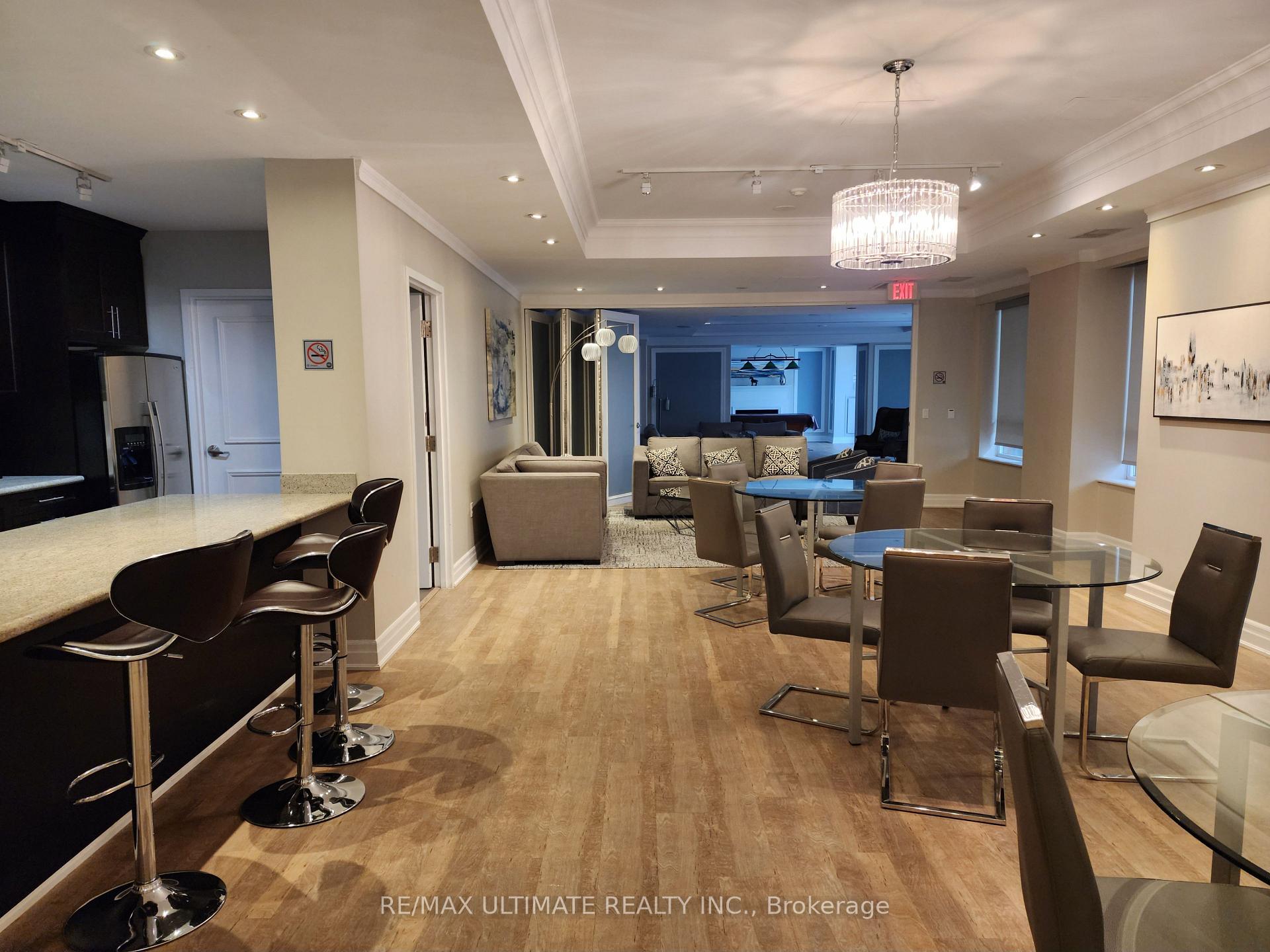 Photo 6 of Unit 701, 900 Mount Pleasant Road, Toronto, Mount Pleasant West — HOMEH